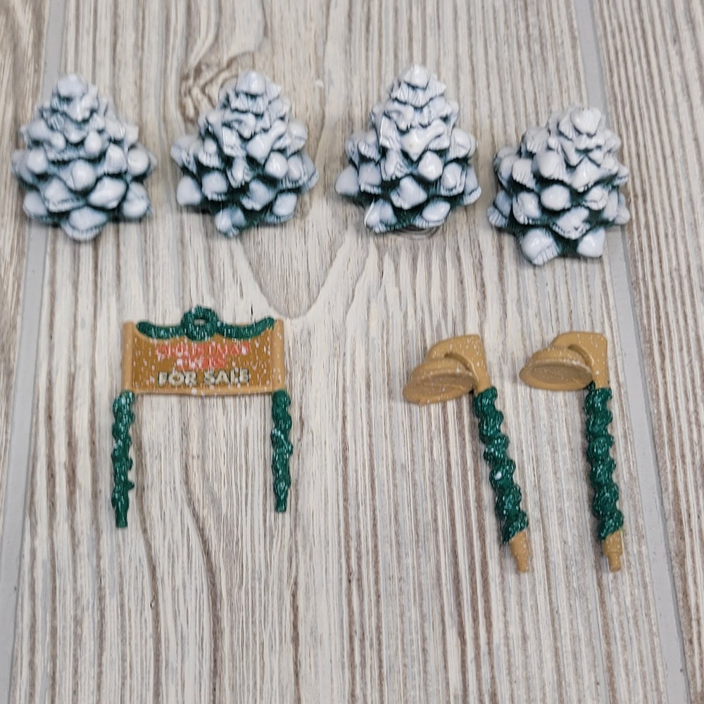 7 Pc Lot Trees Lamps Christmas Magic of Mainstreet Replacement Trendmasters 1997